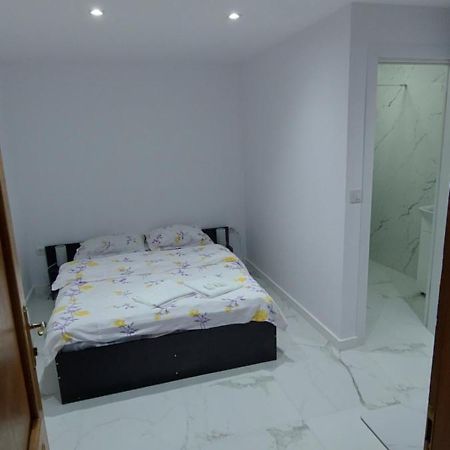 Antic House Hotel Предеал Екстериор снимка